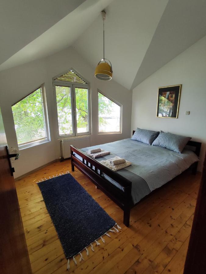 Villa Paradiso Ohrid Bagian luar foto
